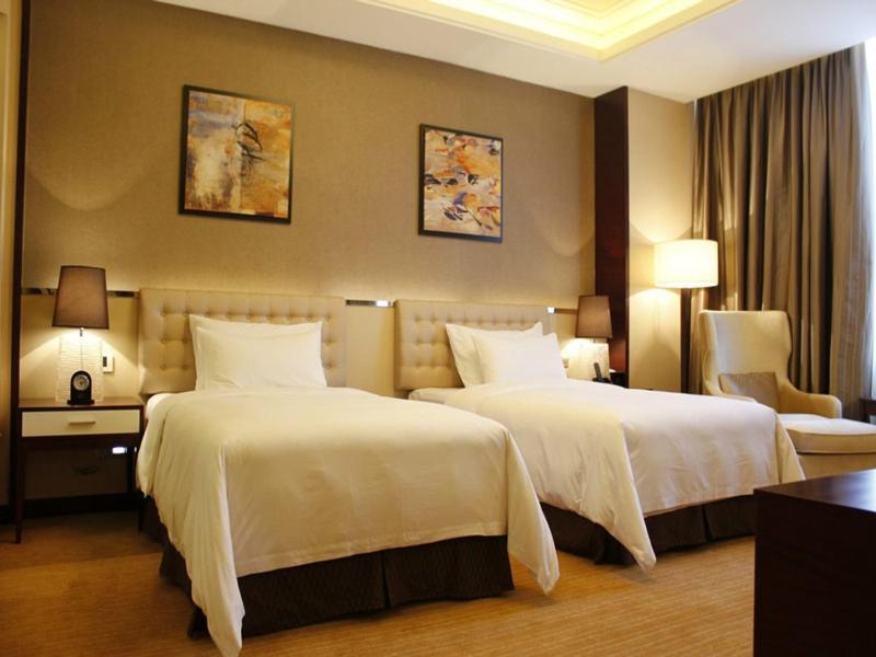 Vienna Hotel Shenzhen Exibition Center エクステリア 写真