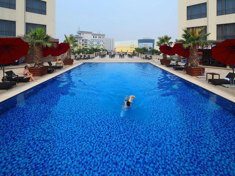 Vienna Hotel Shenzhen Exibition Center エクステリア 写真