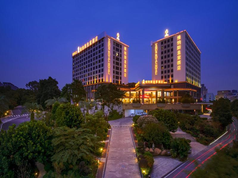 Vienna Hotel Shenzhen Exibition Center エクステリア 写真