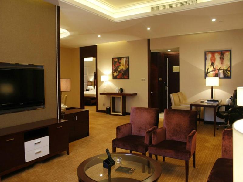 Vienna Hotel Shenzhen Exibition Center エクステリア 写真
