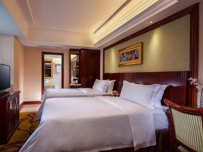 Vienna Hotel Shenzhen Exibition Center エクステリア 写真